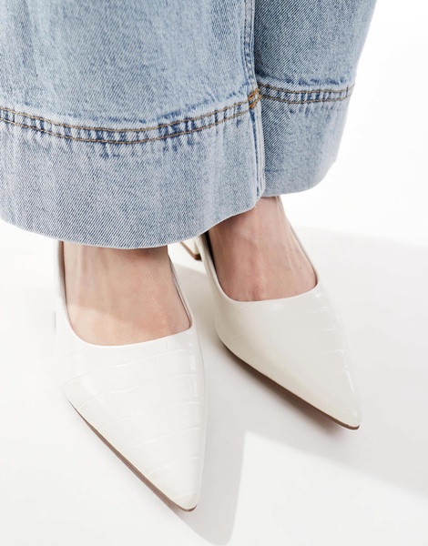 ASOS DESIGN Wide Fit Saint block mid heeled shoes in off white croc
