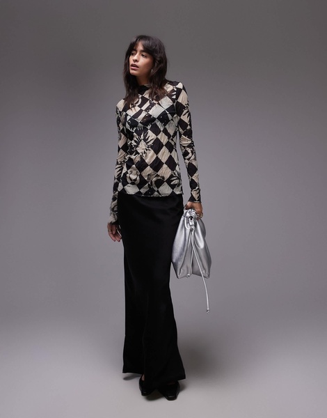 Topshop longsleeve crinkle checkerboard top in mono