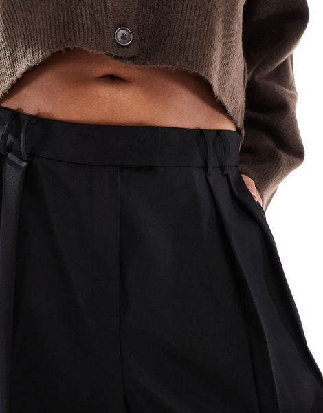 ASOS DESIGN Curve tailored relaxed pants with contrast piping in black