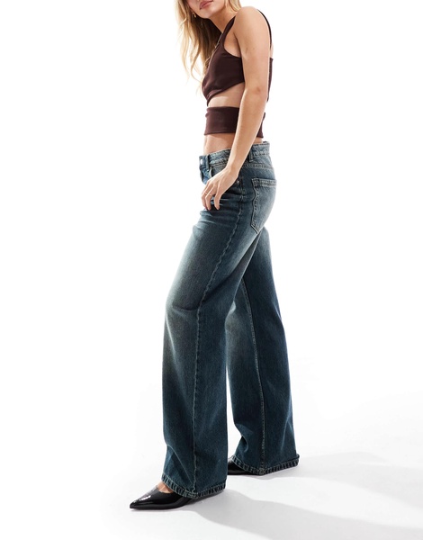 Bershka Petite baggy wide leg jeans in mid wash blue
