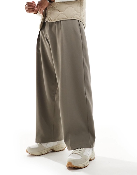 Bershka balloon tailored pants in beige