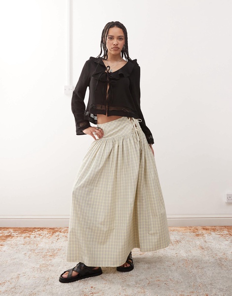 Reclaimed Vintage frill neck boho top with fluted sleeves