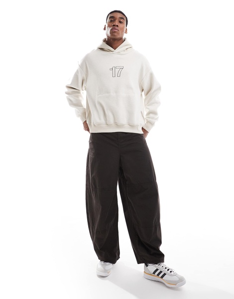 Bershka relentless back graphic hoodie in chocolate