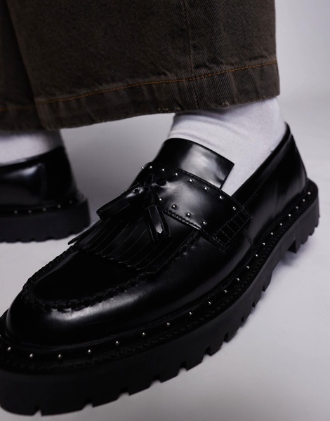 ASOS DESIGN chunky penny loafers in black leather with silver hardware