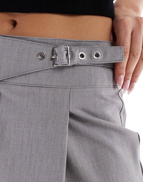 Bershka wide leg tailored pants with belt detail in light gray