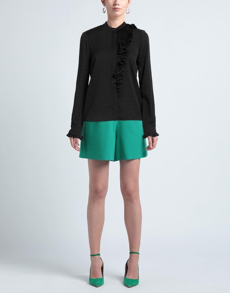 Patterned shirts & blouses