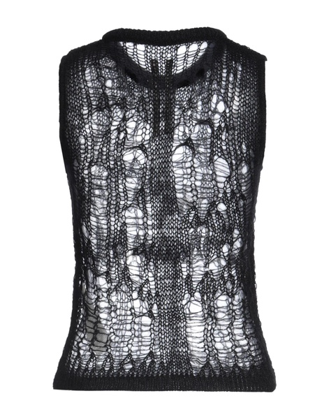 Sleeveless sweater