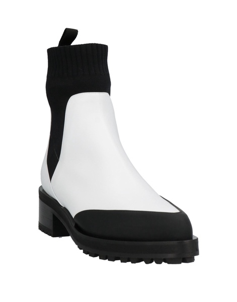 Ankle boot