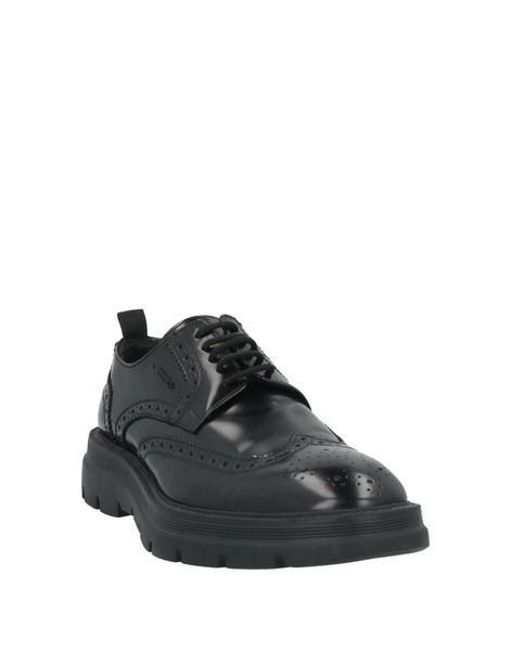 Laced shoes