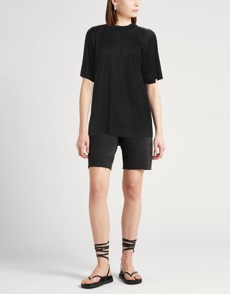 Basic T-shirt
