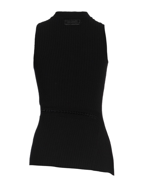 Sleeveless sweater