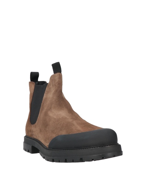 Ankle boot