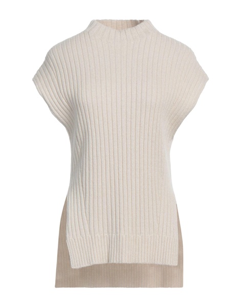 Sleeveless sweater
