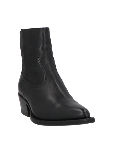 Ankle boot