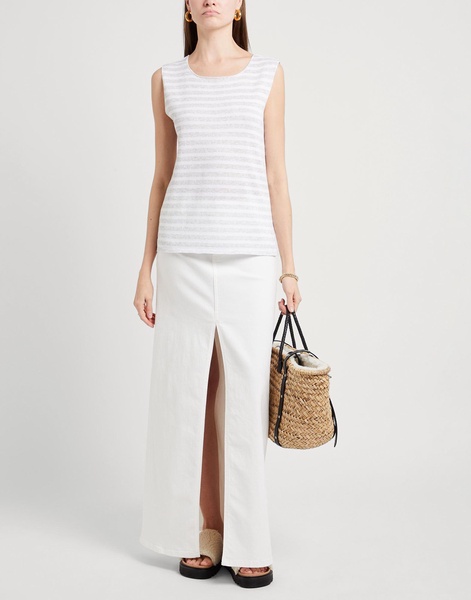 Sleeveless sweater