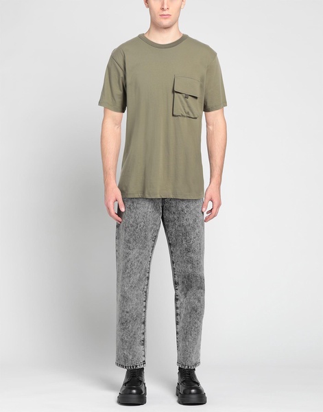 Basic T-shirt