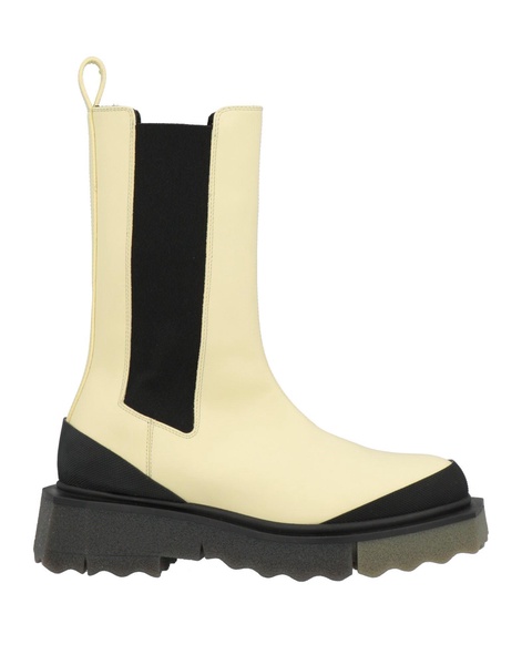 Ankle boot