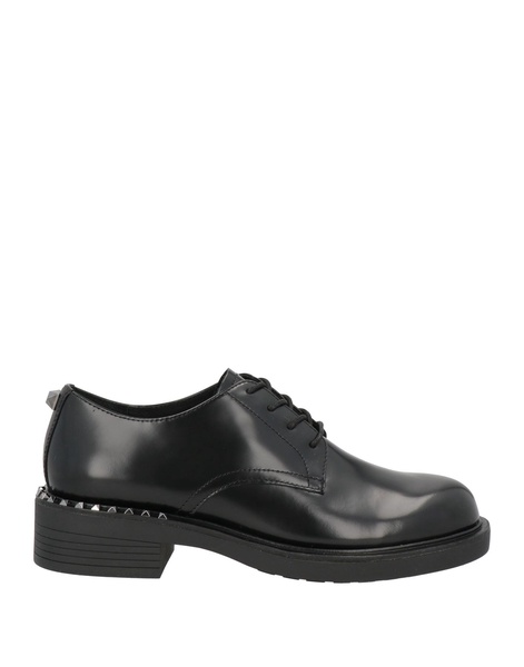 Laced shoes