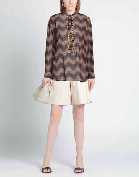 Patterned shirts & blouses