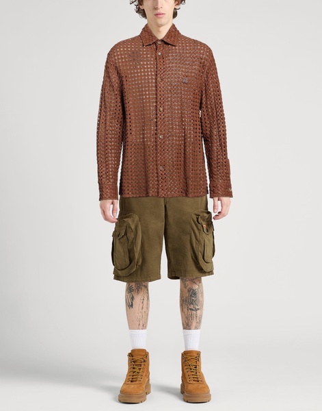 Solid color shirt