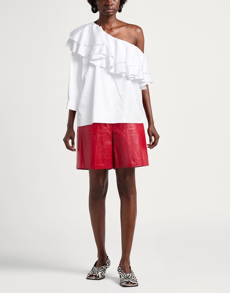 One-shoulder top