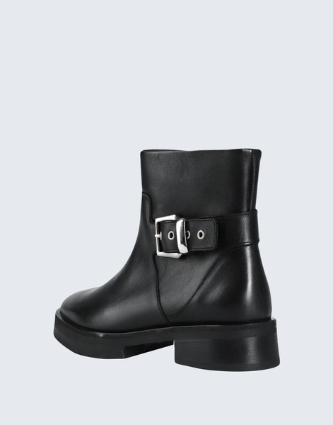 Ankle boot