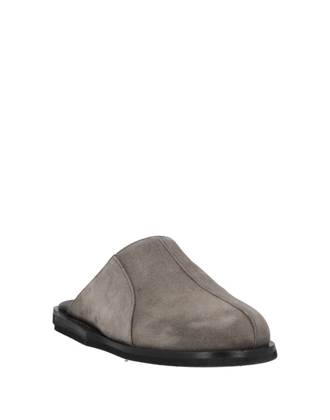 Slides and slippers