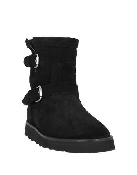Ankle boot