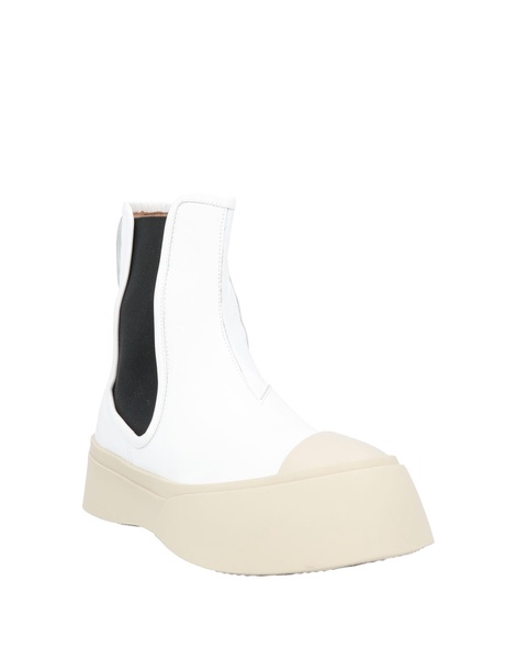 Ankle boot
