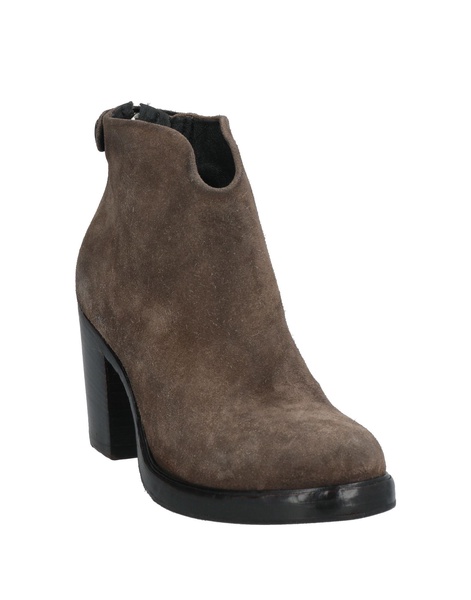 Ankle boot