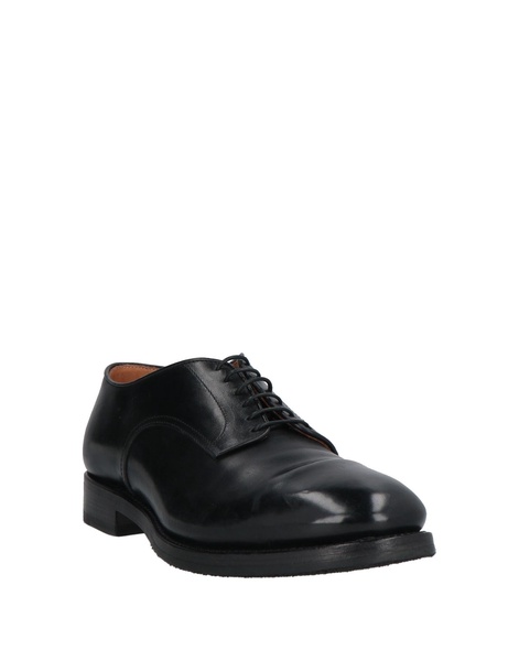 Laced shoes