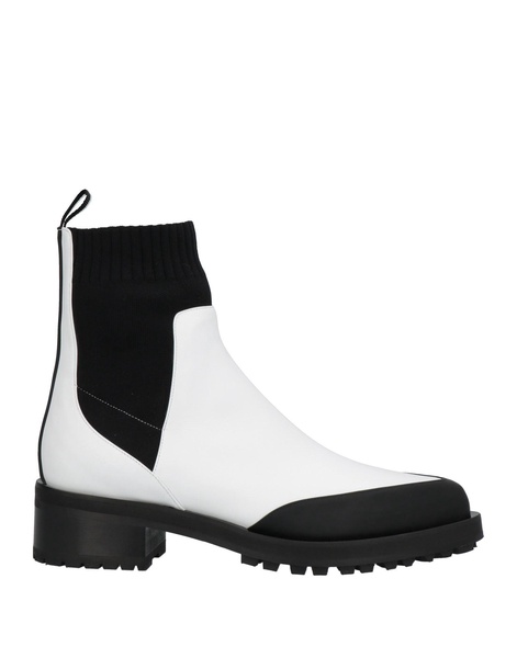 Ankle boot