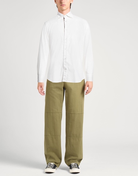 Solid color shirt
