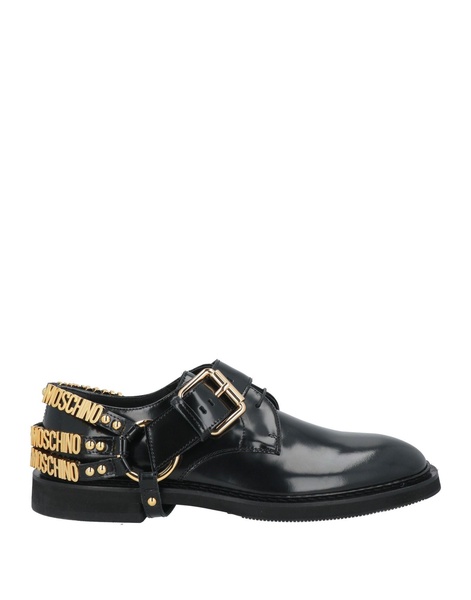 Laced shoes