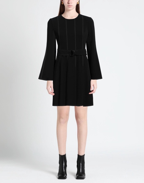 Short dress