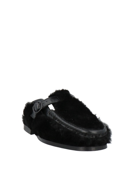 Mules and clogs