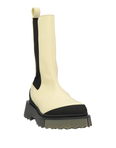 Ankle boot