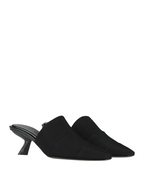 Mules and clogs
