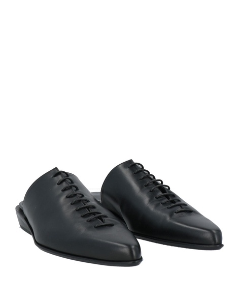 Mules and clogs