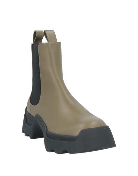 Ankle boot