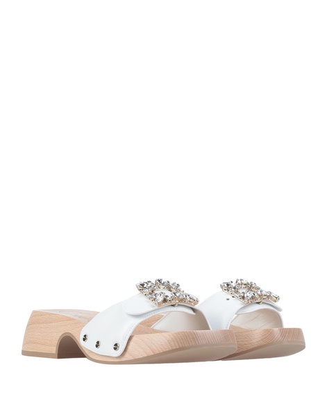Mules and clogs