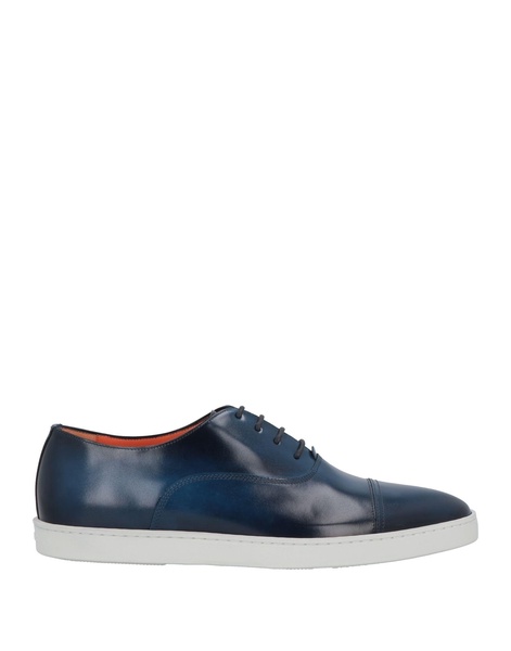 Laced shoes