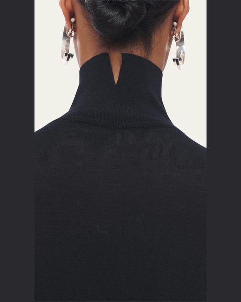 Featherweight Wool Turtleneck