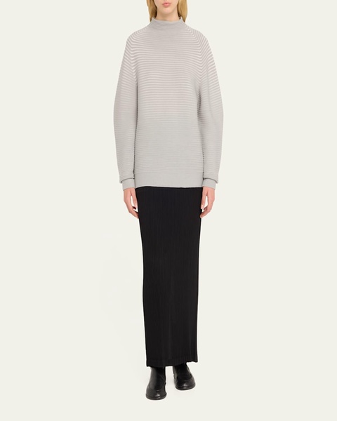 Funnel-Neck Circle Knit Wool Top