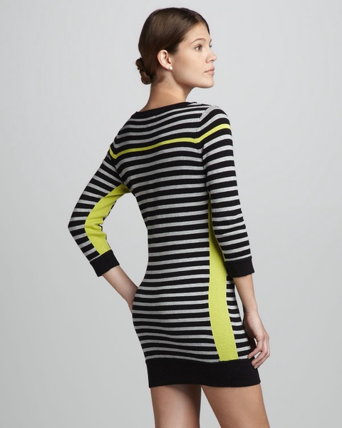 Turtleneck Wool-Cashmere Sweater