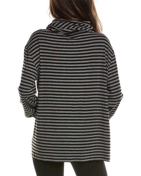 oversized turtleneck top