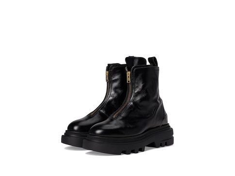 Othello Boot