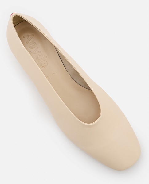 Delia Nappa Leather Pump