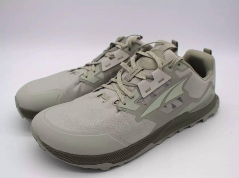 men's lone peak 7 running shoes in taupe