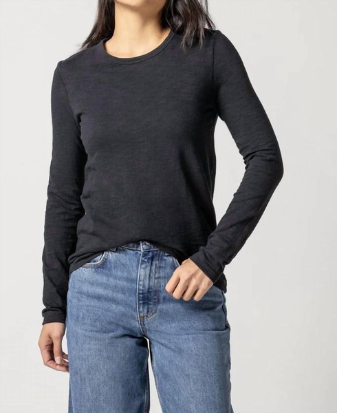 long sleeve crewneck in black